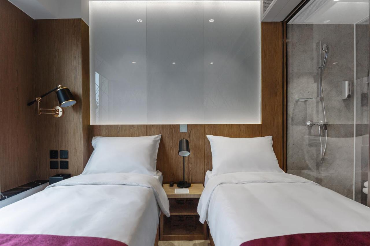 Standard Twin Room,739103056:JPEG